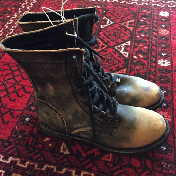 NEW Never Worn Free People Tortuga Combat Boots 7 - Picture 5 of 7